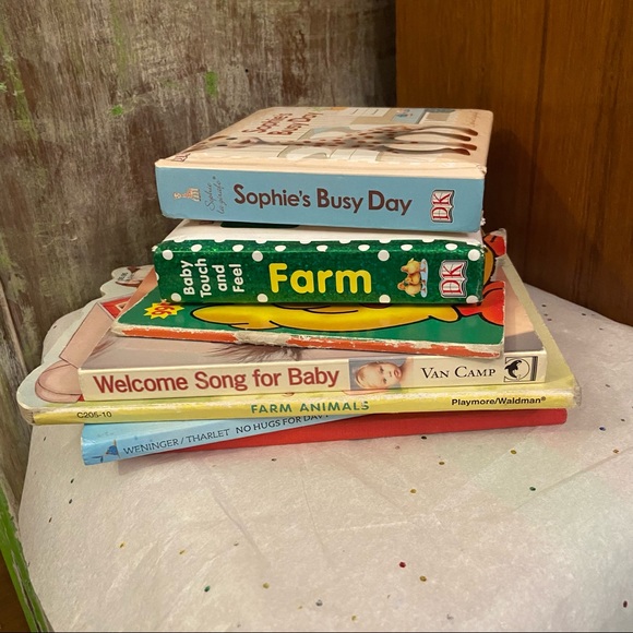 Other - 💥5/$25 Lot of children’s books